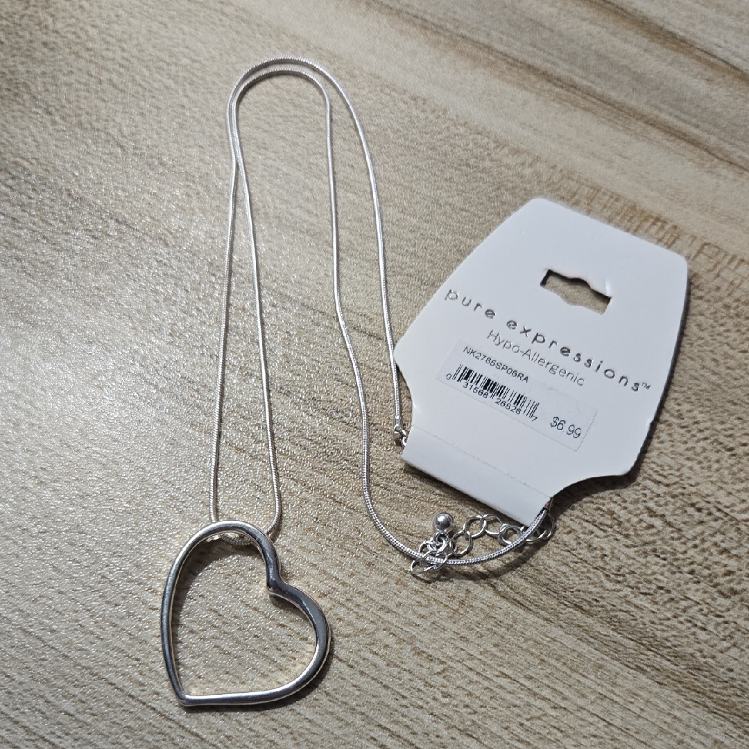 Pure Expressions Silver Tone Heart Necklace Nwt